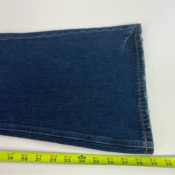 MAURICES Women’s Blue Jeans Sz 6 Short 90’s Flare High-Rise Curvy Fit Pockets - Picture 12 of 13